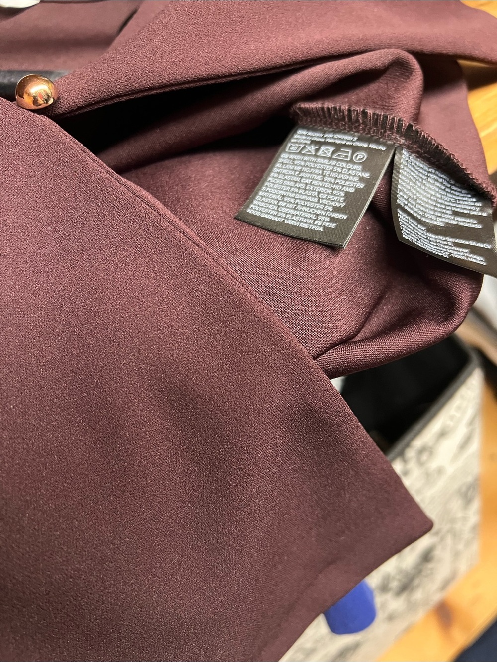 H&M Brown Sleeveless V-Neck Button-Front Tunic - Picture 4 of 4